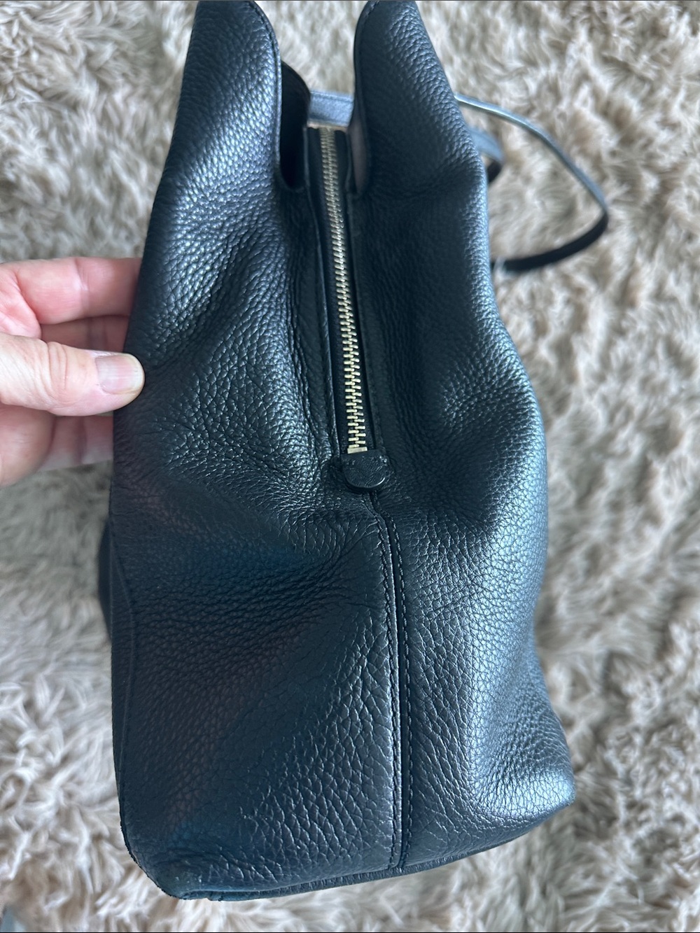 Kate Spade Handbag - Picture 2 of 6